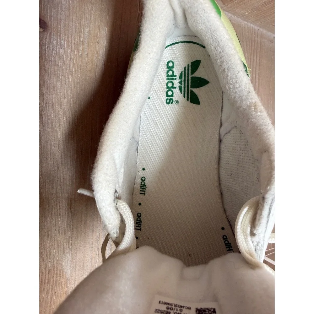 Adidas Superstar Kids Green Camo Shell Toe Sneakers 462522 White Green Size 2.5Y